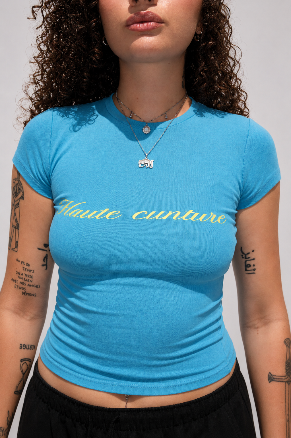 HAUTE CUNTURE
